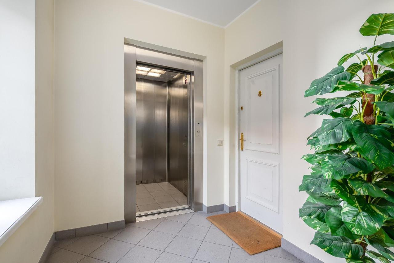 Old Town - Demini Apartment Tallinn Exterior photo